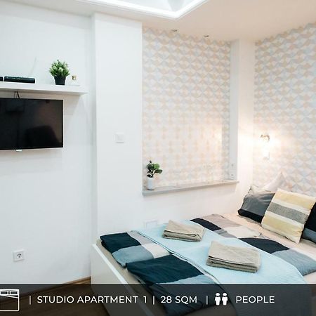 D.Five City Studio Regi Posta Budapest Bagian luar foto