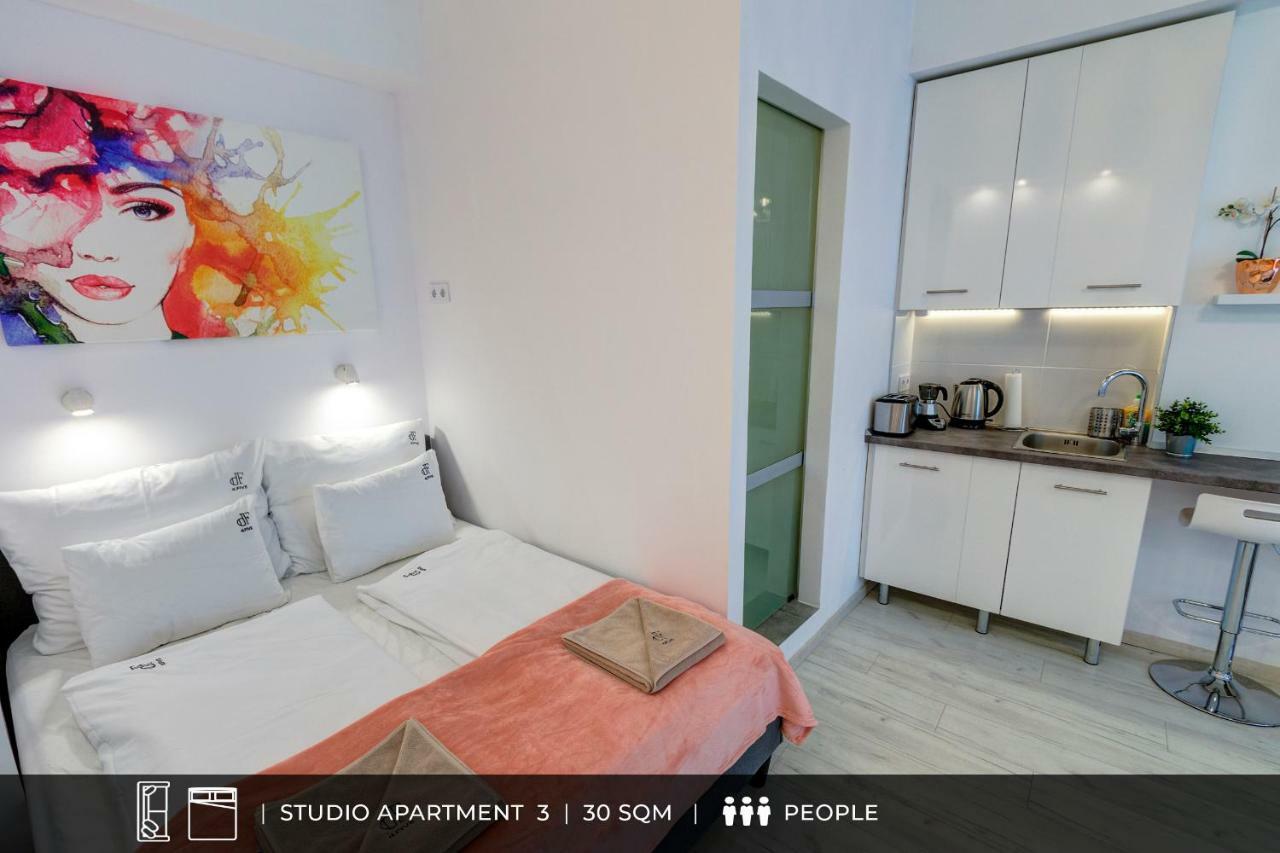 D.Five City Studio Regi Posta Budapest Bagian luar foto