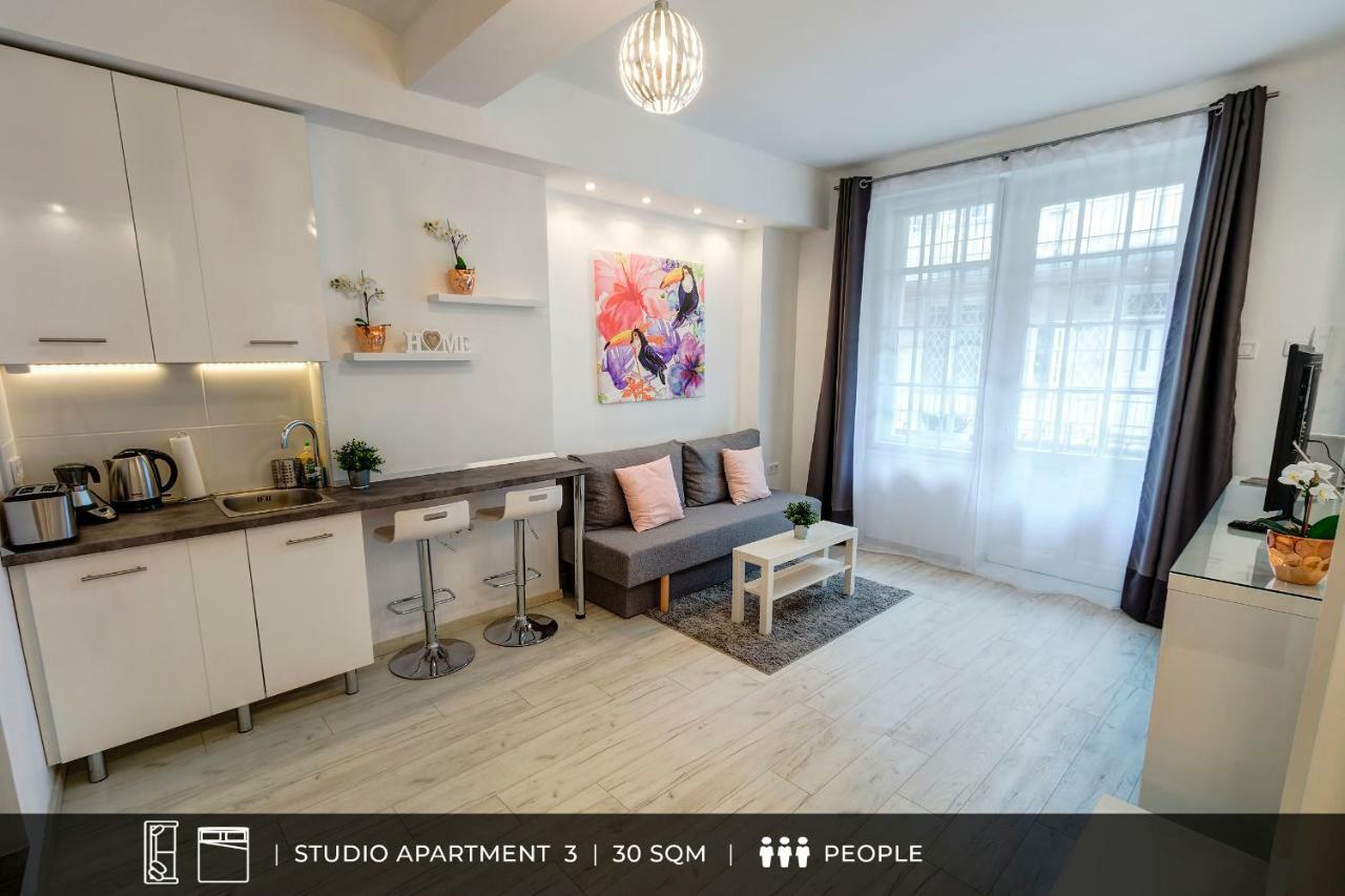 D.Five City Studio Regi Posta Budapest Bagian luar foto